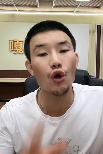 反诈老陈打假嘎子哥翻车后道歉反诈老陈打假嘎子哥翻车后的诚恳道歉