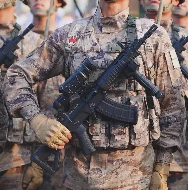 191式步枪为何成为阅兵选定的枪揭秘，为何191式步枪成为阅兵选定枪种？